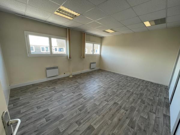 Bureaux à louer à LE PETIT QUEVILLY 76140