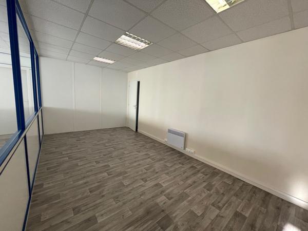 Bureaux à louer à LE PETIT QUEVILLY 76140