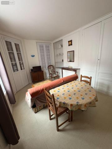 Appartement à vendre à Honfleur dans le Calvados (14600), ref : AT 210