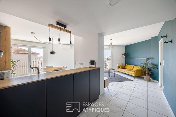 Appartement contemporain avec vue dégagée, balcon et stationnement