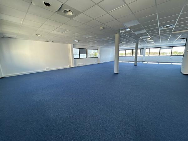 BUREAUX à LOUER de 256 m²