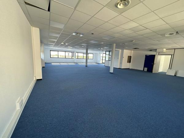 BUREAUX à LOUER de 256 m²