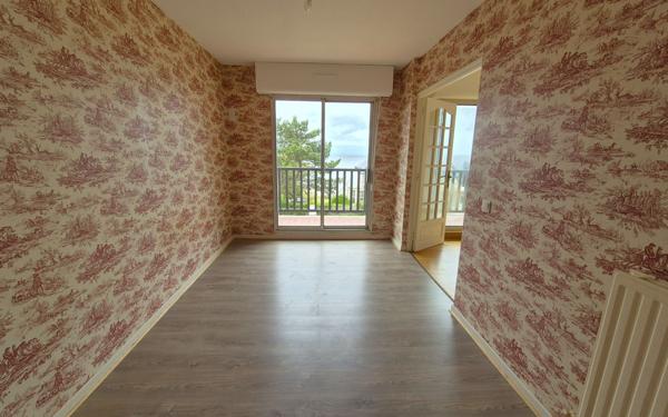 Appartement à vendre    2 pièces • 43 m2 Benerville-sur-Mer