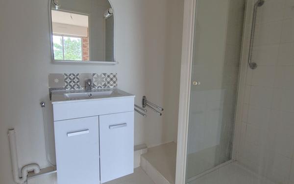 Appartement à vendre    2 pièces • 43 m2 Benerville-sur-Mer