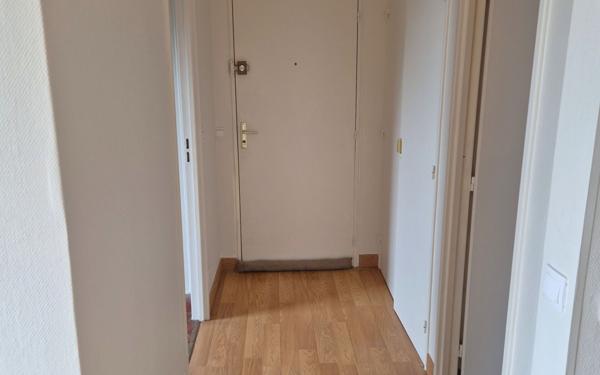 Appartement à vendre    2 pièces • 43 m2 Benerville-sur-Mer