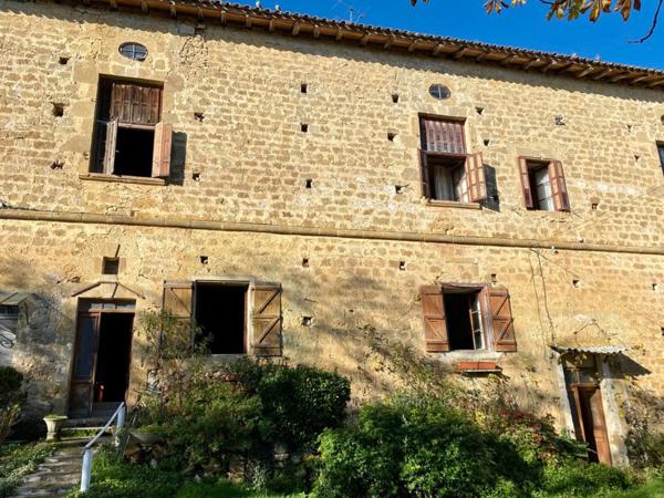 Dpt Gers (32), à vendre BASSOUES maison P7 de 200 m² - Terrain de 1 525,00 m²