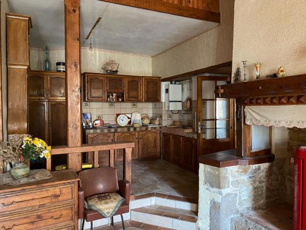 Dpt Gers (32), à vendre BASSOUES maison P7 de 200 m² - Terrain de 1 525,00 m²