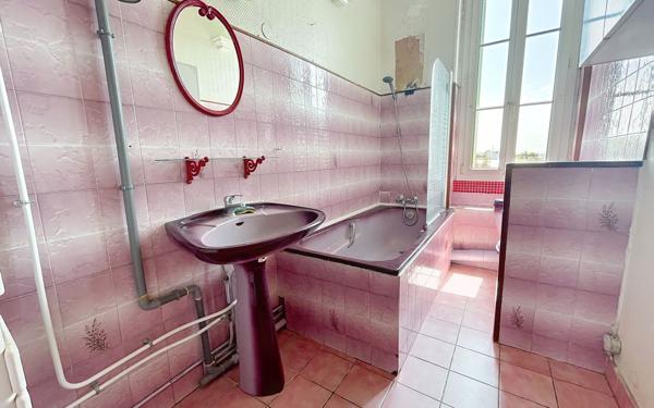 Maison à vendre    4 pièces •  La Rochelle