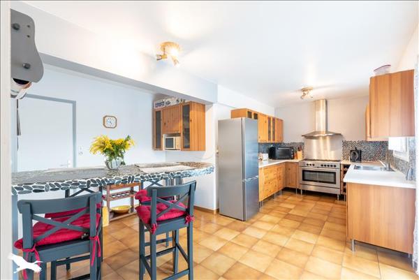 Maison à vendre 365 000 € Saint-Pierre-du-Mont 7 p 179 m² DPE D