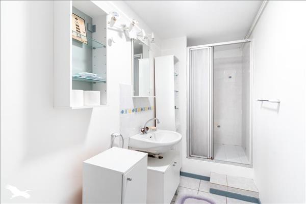 Maison à vendre 365 000 € Saint-Pierre-du-Mont 7 p 179 m² DPE D