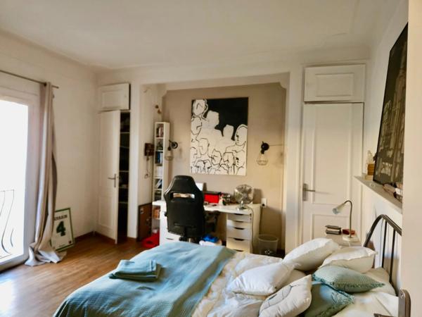 Grande villa familiale rénovée avec piscine – 5 chambres – Proche Baillargues