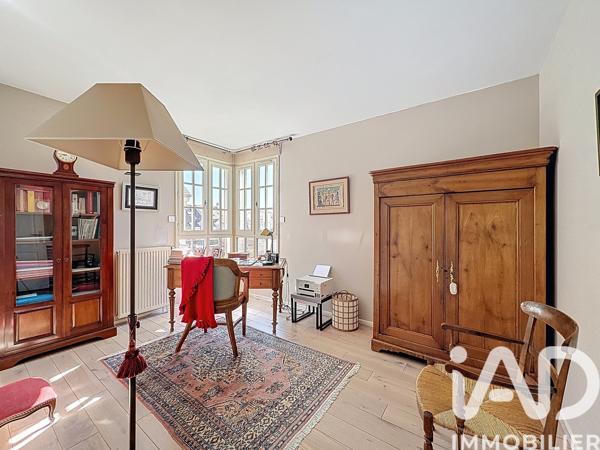 Maison à vendre 8 pièces 170 m² Saint-Rémy-lès-Chevreuse