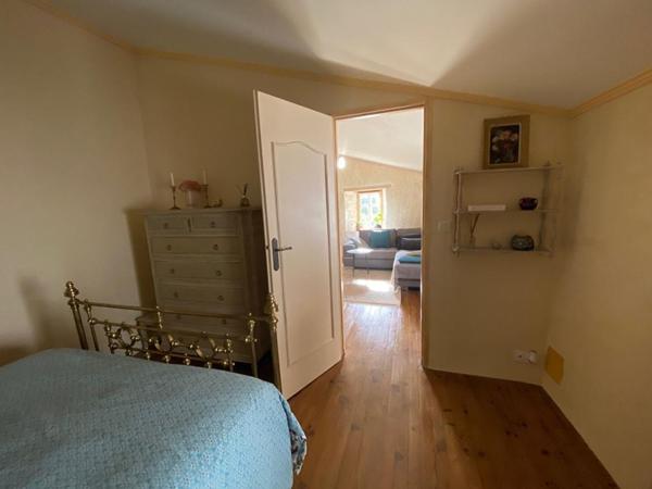 EXCLUSIVITÉ Maison  dans le centre ville de Mornac Sur Seudre 55 m2