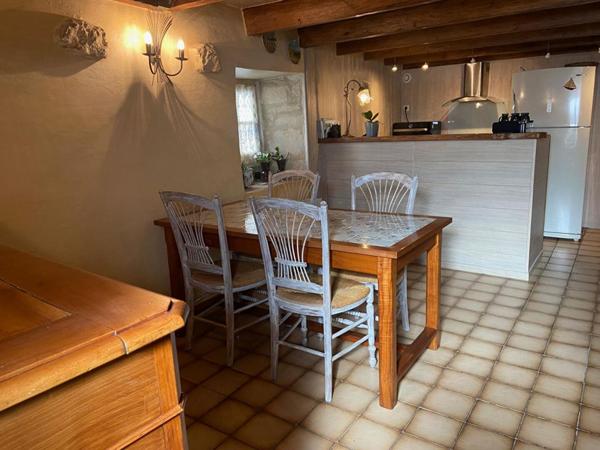 EXCLUSIVITÉ Maison  dans le centre ville de Mornac Sur Seudre 55 m2