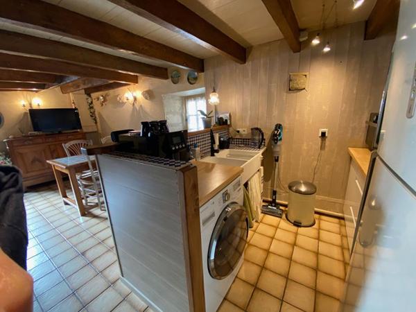 EXCLUSIVITÉ Maison  dans le centre ville de Mornac Sur Seudre 55 m2