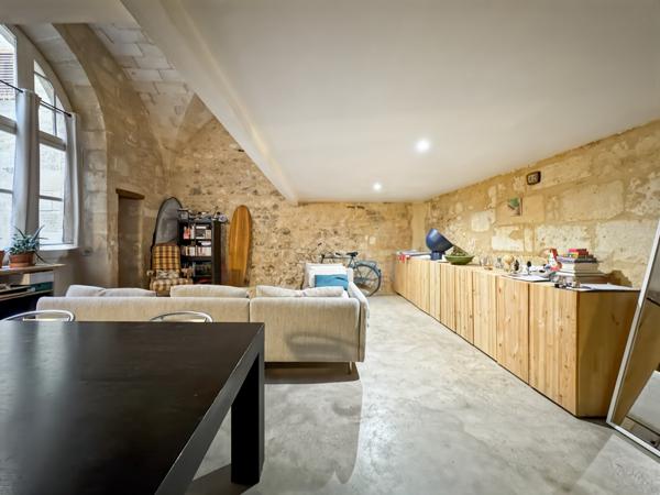 Appartement 3 pièces - 85 m² Bien prestige