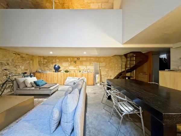 Appartement 3 pièces - 85 m² Bien prestige