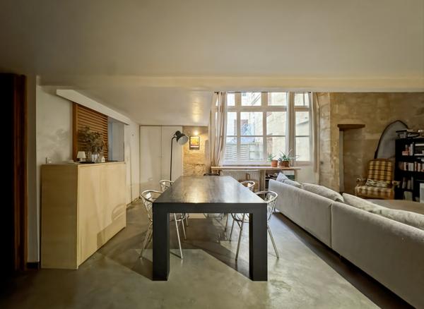 Appartement 3 pièces - 85 m² Bien prestige