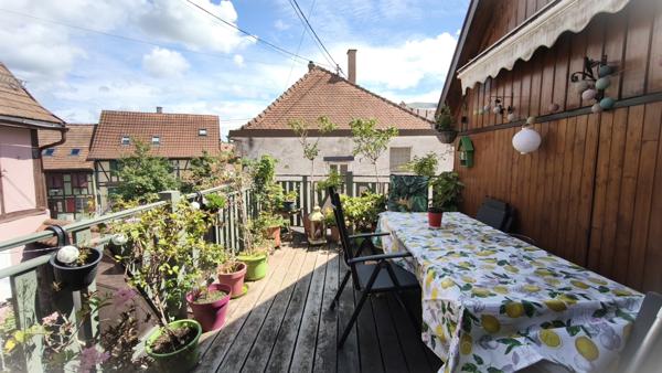 Magnifique duplex dans une maison avec sa grande terrasse au centre d'Erstein