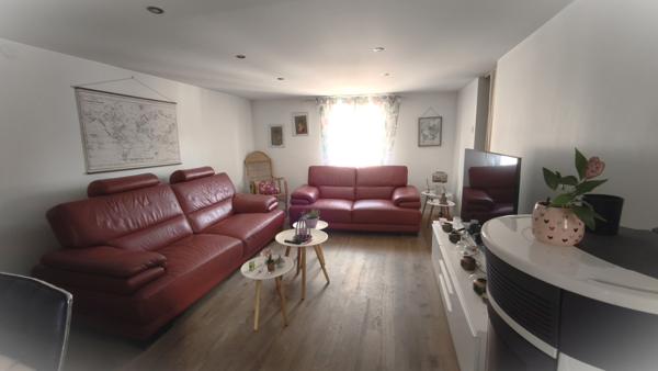 Magnifique duplex dans une maison avec sa grande terrasse au centre d'Erstein