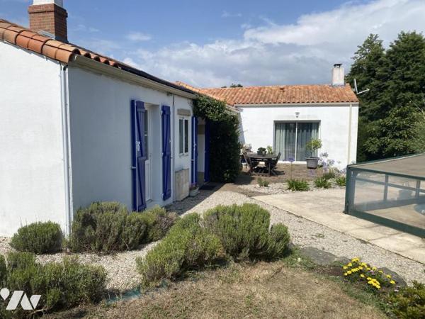 LA CHAPELLE ACHARD maison avec beau terrain