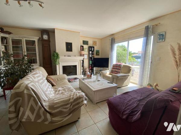 LA CHAPELLE ACHARD maison avec beau terrain