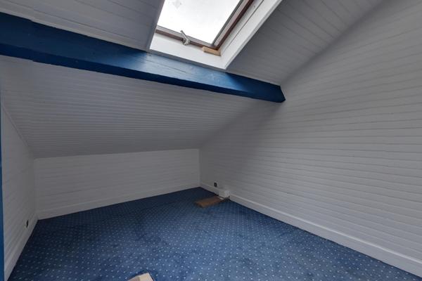 Appartement Pantin 2 pièce(s) 26 m2 sous les toits