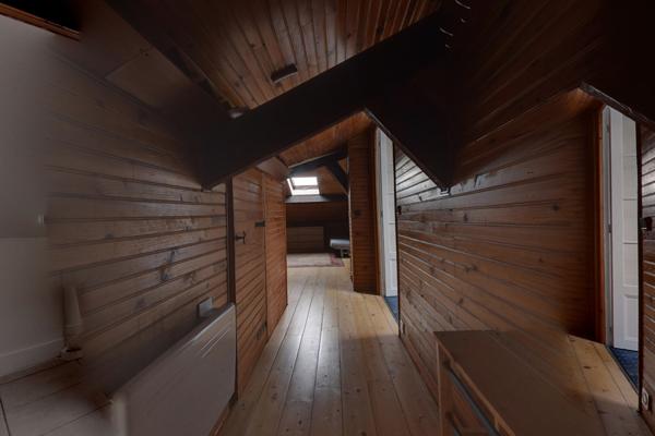 Appartement Pantin 2 pièce(s) 26 m2 sous les toits