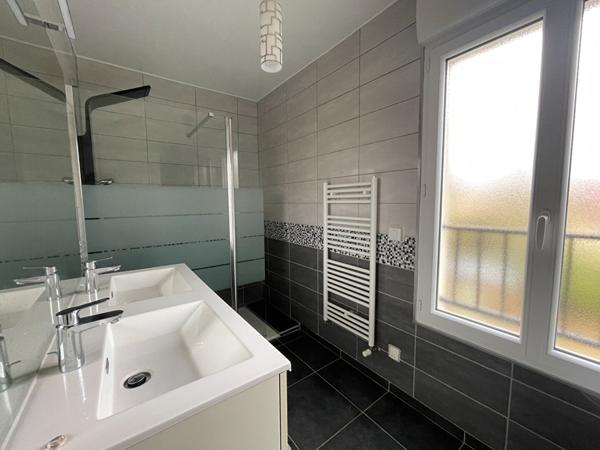 Maison Les Breviaires 5 pièce(s) 98 m2