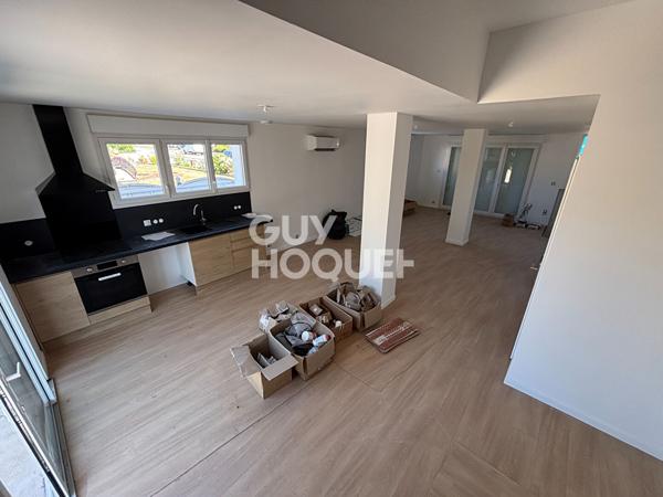 À louer : Très beau Duplex 3 pièces de 85 m²  refait à neuf à Bourg-Achard avec jardin