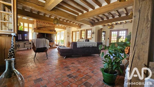 Maison à vendre 8 pièces 261 m² Le Vaumain