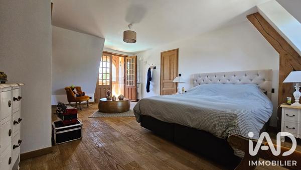 Maison à vendre 8 pièces 261 m² Le Vaumain