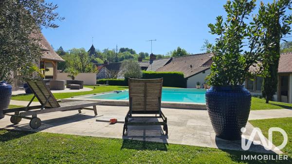 Maison à vendre 8 pièces 261 m² Le Vaumain