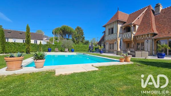 Maison à vendre 8 pièces 261 m² Le Vaumain