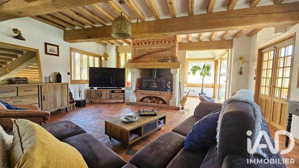 Maison à vendre 8 pièces 261 m² Le Vaumain