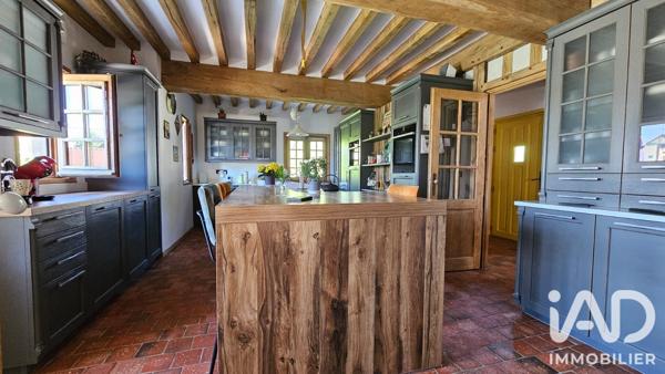 Maison à vendre 8 pièces 261 m² Le Vaumain