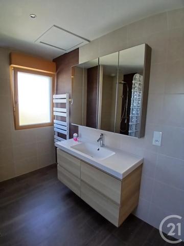 Maison à vendre  5 pièces - 134,89 m 2   DONVILLE LES BAINS  - 50
