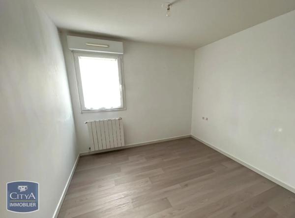 Appartement à louer 2 pièces 55.03m²