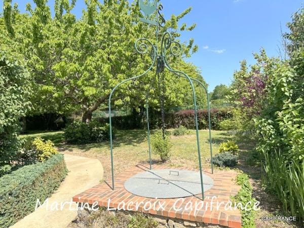 Dpt SARTHE (72), à vendre SAINT GEORGES DU ROSAY - PROPRIÉTÉ  P7 de 163 m² - Terrain de 3,04 Ha