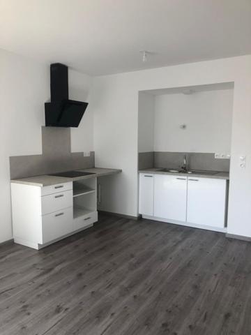 COUERON T3,  
Coueron 44220