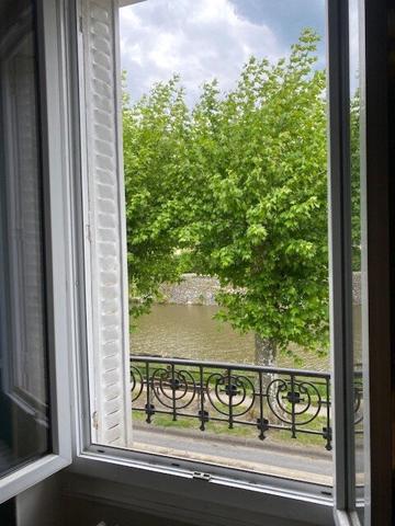 Maison de ville Vitry Aux Loges 5 pièce(s) 124 m2