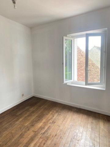 Maison de ville Vitry Aux Loges 5 pièce(s) 124 m2