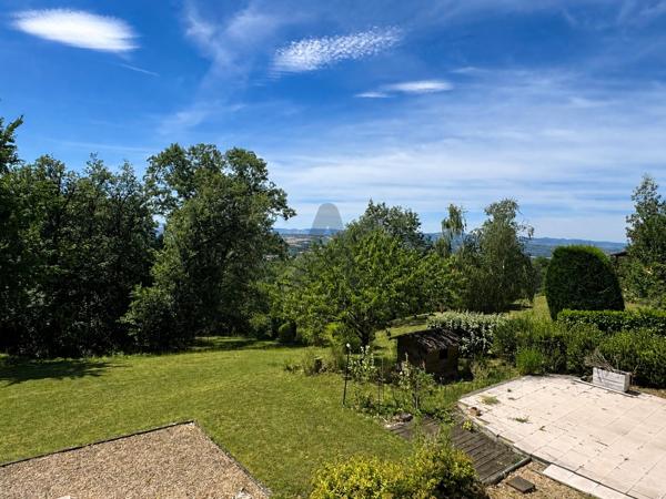 Maison familiale de 205 m² dans un environnement privilégié à Limonest