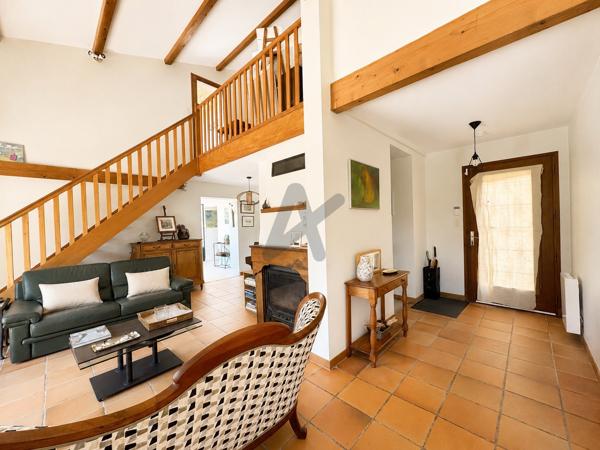Maison familiale de 205 m² dans un environnement privilégié à Limonest