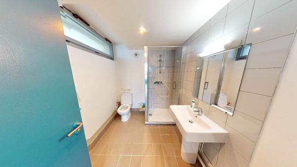 Appartement Ivry Sur Seine 2 pièces de 50m2 avec loggia