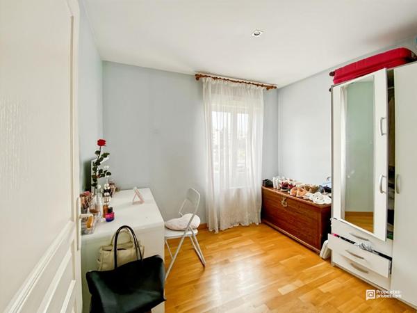 Maison Le Bouscat 5 pièces, 3 chambres, garage, studio 90m²