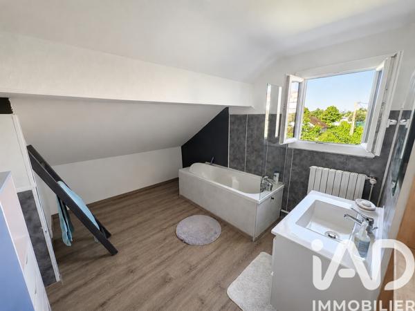 Maison à vendre 4 pièces 107 m² Terrasson-Lavilledieu