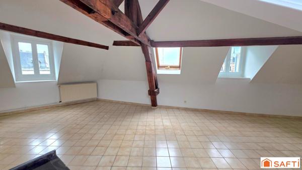 Bel appartement T4 en centre ville de Saint-Quentin