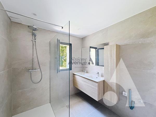Maison 4 pièces 121 m2