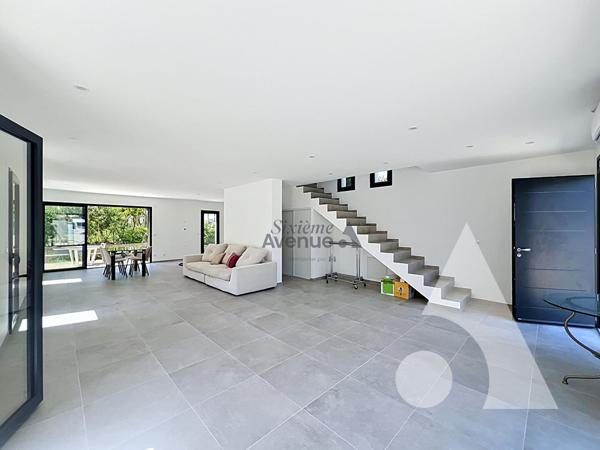 Maison 4 pièces 121 m2
